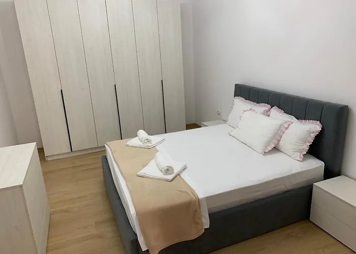 Center 公寓 地拉那