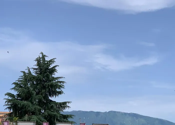 Center דירה טיראנה